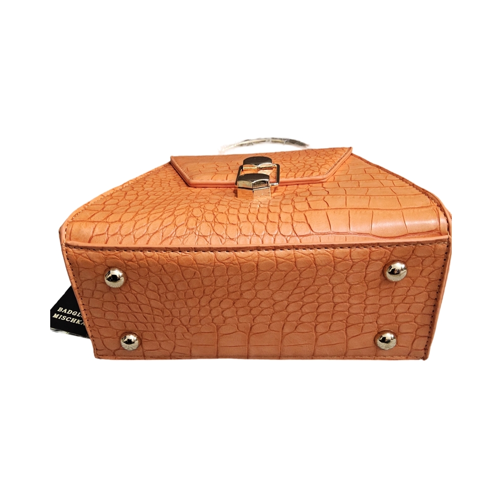 New Badgley Mischka Croco flap over crossbody bag in Orange - Picture 4 of 15